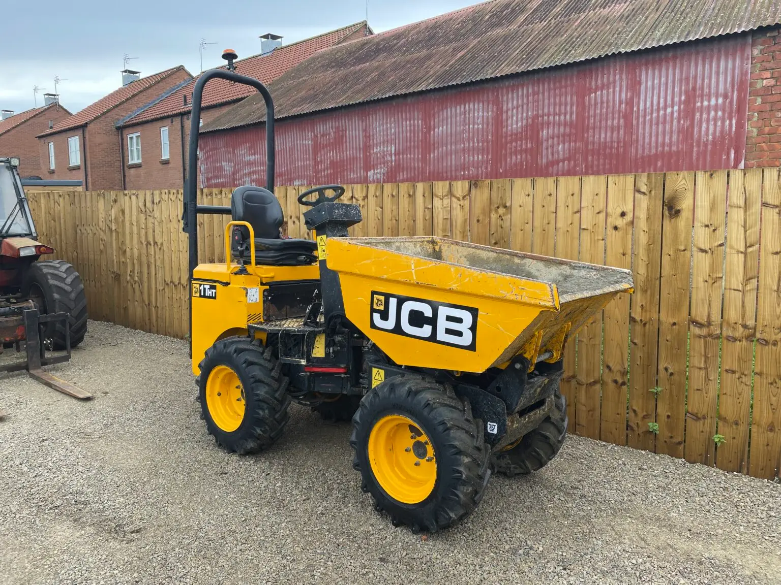 2016 JCB 1THT 1 Ton Hi-Tip 4×4 Dumper