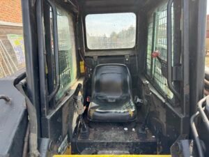 1996 New Holland LX885 Turbo Skid steer c/w Bucket & Forks