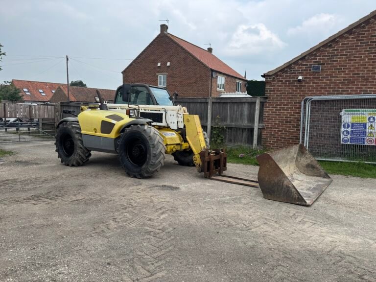 2000 Manitou MT932 Telehandler c/w Tines & Bucket