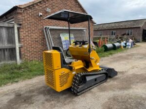 BRAND NEW Newrick 360 Tracked Skid steer Loader