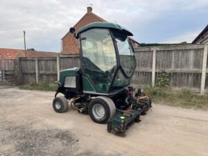 2007 07 Hayter LT324 Triple Gang Ride-On Lawnmower