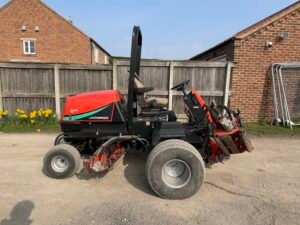 2004 Jacobsen 305 Fairway 5 Gang Mower