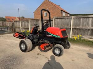 2004 Jacobsen 305 Fairway 5 Gang Mower