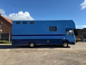 2004 Mercedes Atego 815 7.5T Horsebox