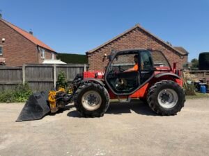 2010 Manitou MLT627 Turbo PUH c/w Bucket